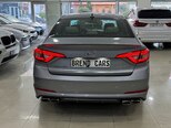 Hyundai Sonata-5