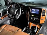 Toyota Land Cruiser-13
