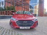 Hyundai Elantra-13