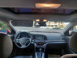 Hyundai Elantra-21
