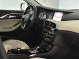 Infiniti QX30-12