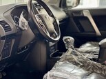Toyota Land Cruiser Prado-4