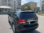 Kia Sorento-5