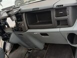Ford Transit-9