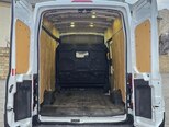 Ford Transit-17