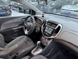 Chevrolet Aveo-10