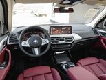 BMW iX3-8