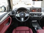 BMW iX3-10