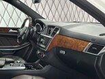 Mercedes GL 500 4MATIC-10
