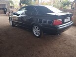BMW 320-3