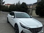 Hyundai Elantra-2
