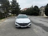 Hyundai Elantra-1