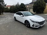 Hyundai Elantra-3