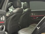 Mercedes E 300 de-11