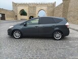 Toyota Prius V-5