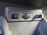 Toyota Prius V-14