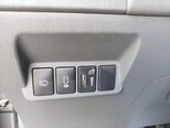 Toyota Prius V-15