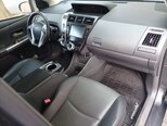 Toyota Prius V-11