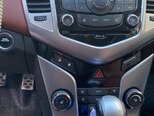 Chevrolet Cruze-12