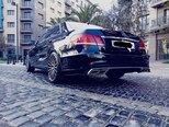 Mercedes E 220-10