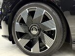 Rolls-Royce Spectre-7