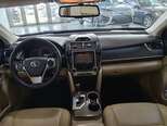 Toyota Camry-15