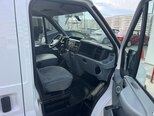 Ford Transit-11