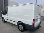 Ford Transit-9