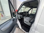 Ford Transit-12