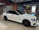 Mercedes E 220 d-4