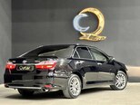 Toyota Camry-11