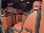 Mercedes V 220-17