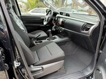 Toyota Hilux-11