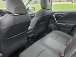 Toyota RAV4-8