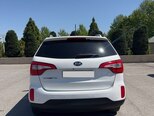 Kia Sorento-6