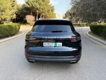 Porsche Cayenne-6