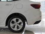 Chevrolet Onix-14