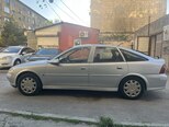 Opel Vectra-9