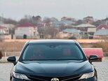 Toyota Camry-1