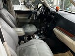 Mitsubishi Pajero-10