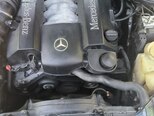 Mercedes E 280-11