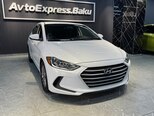 Hyundai Elantra-3