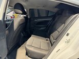 Hyundai Elantra-15