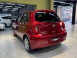 Nissan March-10