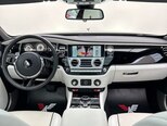 Rolls-Royce Wraith-12