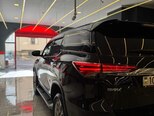 Toyota Fortuner-10