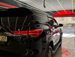Toyota Fortuner-11