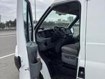 Ford Transit-11