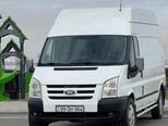 Ford Transit-8