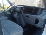 Ford Transit-5